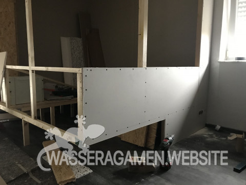 Seitenansicht front mit Rigips verkleidet