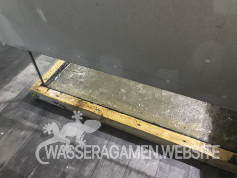 Wasserarmen Terrarium